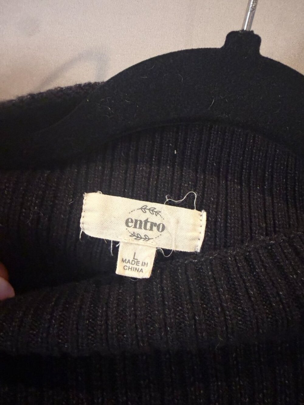 Entro Black Crop Short Sleeve Sweater - Picture 5 of 5